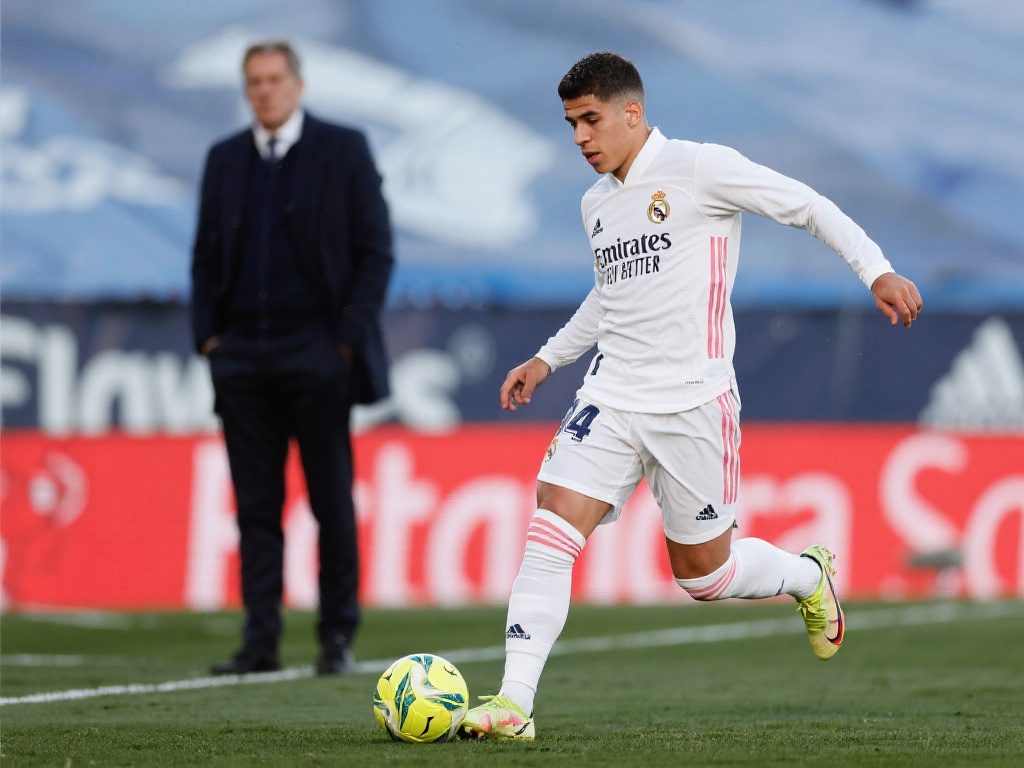 阿森西奥维拉7战狂轰5球，比肩巴黎44场数据